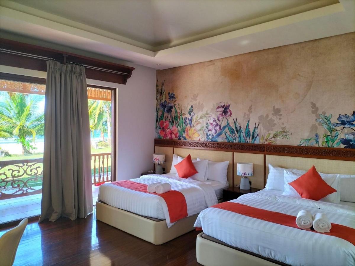Costa Celine Beach Resort Kinablangan Екстериор снимка